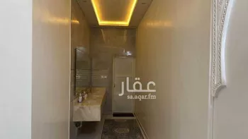 دور للبيع في شارع الجامعة 125, حي الجامعة, مدينة المزاحميه, منطقة الرياض صورة 2