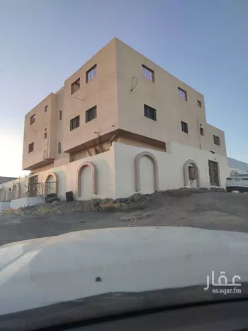 عمارة للبيع في شارع عبدالله الخزرجي ، حي الربيع ، الطائف ، الطائف