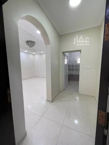 عمارة للبيع في شارع 17د, حي الشراع, مدينة الخبر, المنطقة الشرقية صورة 3