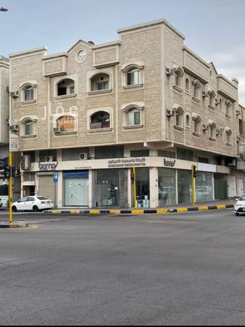 عمارة للبيع في شارع أبو حدرية ، حي الثقبة ، الخبر ، الخبر