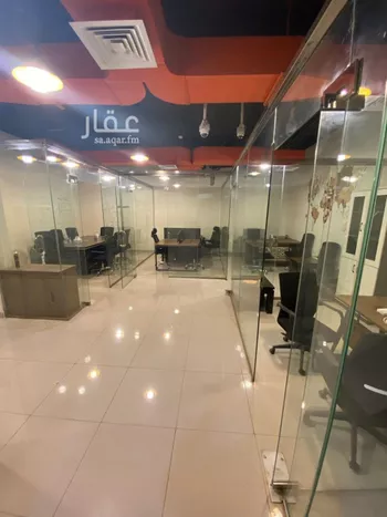 مكتب تجاري للإيجار في شارع الامام عبدالله بن سعود بن عبدالعزيز الفرعى, حي إشبيلية, مدينة الرياض, منطقة الرياض