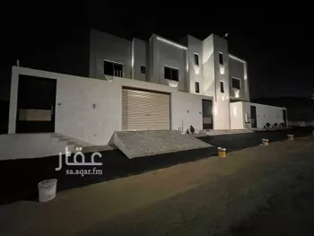 فيلا للبيع في شارع قطينة, حي الغدير, مدينة ابها, منطقة عسير