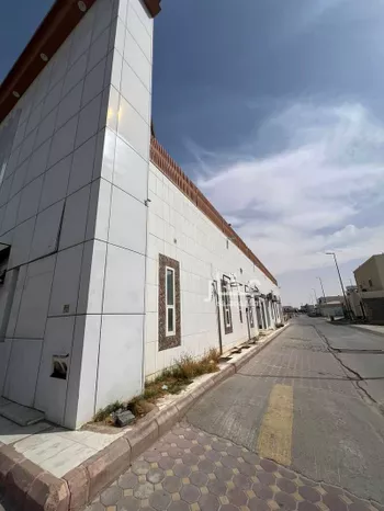 عمارة للإيجار في شارع شارع الامام محمد بن سعود, حي السلام, مدينة الخرج, منطقة الرياض صورة 2