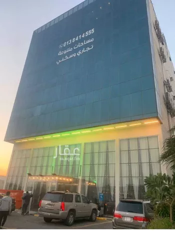 محل للإيجار في شارع طريق الملك عبدالله, حي النزهة, مدينة الدمام, المنطقة الشرقية صورة 2