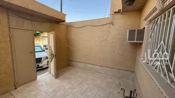 دور للإيجار في شارع الفجر, حي الربوة, مدينة الرياض, منطقة الرياض صورة 2
