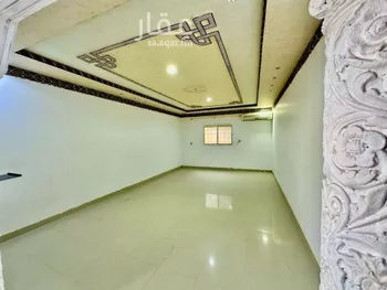 فيلا للبيع في شارع القراء, حي إشبيلية, مدينة الرياض, منطقة الرياض صورة 3