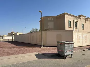 فيلا للبيع في شارع شارع الملسن 1, مدينة مدينه الجبيل الصناعيه, المنطقة الشرقية صورة 2