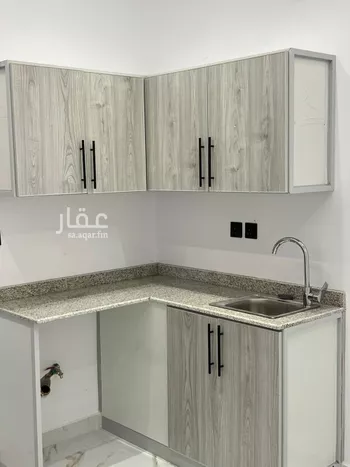 شقة للإيجار في شارع خالد بن الوليد, حي الحمراء, مدينة الرياض, منطقة الرياض صورة 2