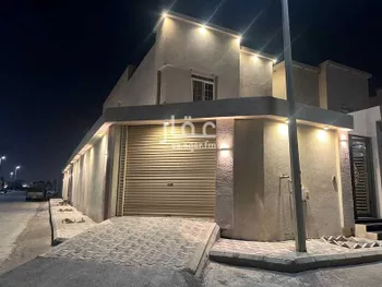 فيلا للبيع في شارع القرص ، حي اللؤلؤ ، الخبر ، الخبر