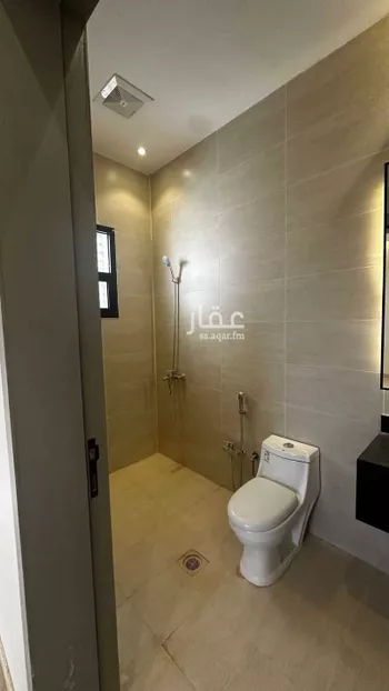 دور للإيجار في شارع احمد بن عفيف, حي الجنادرية, مدينة الرياض, منطقة الرياض صورة 3