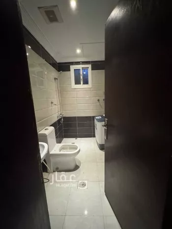 شقة للإيجار في شارع القاسم بن أمية, حي الحمدانية, مدينة جدة, منطقة مكة المكرمة صورة 4