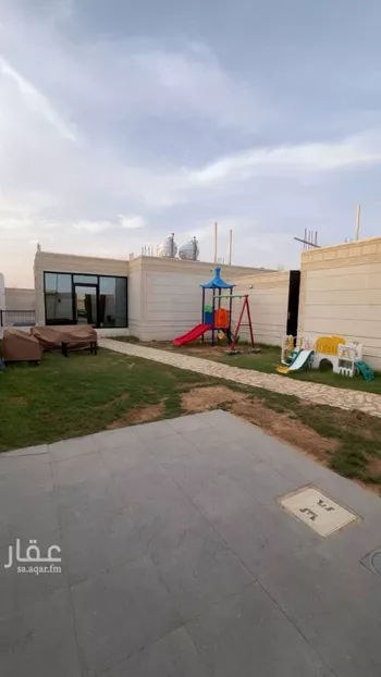 استراحة للبيع في شارع علي بن ابي طالب, حي الروضة, مدينة المجمعه, منطقة الرياض