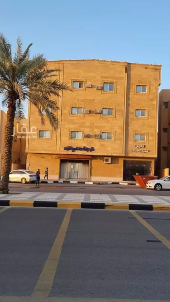 عمارة للبيع في شارع عمر بن عبدالعزيز, حي الوسيطاء, مدينة بريده, منطقة القصيم صورة 4