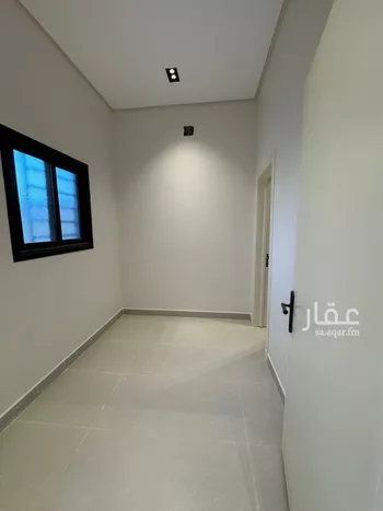 فيلا للبيع في شارع خليفه ابن حمد آل ثاني, حي الجنادرية, مدينة الرياض, منطقة الرياض صورة 3