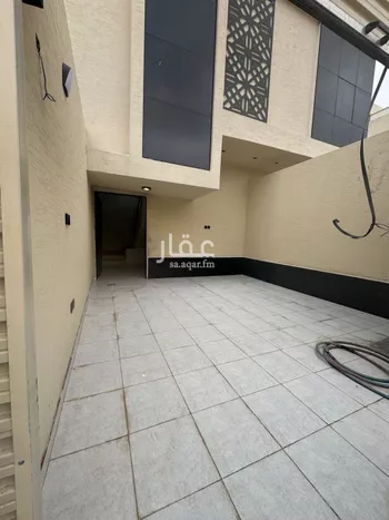 فيلا للبيع في شارع الشيخ خليفة بن حمد ال ثاني, حي الجنادرية, مدينة الرياض, منطقة الرياض