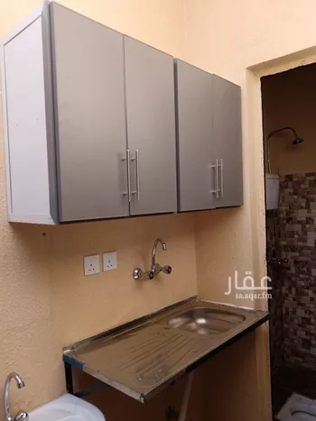 غرفة للإيجار في شارع دينار الأنصاري, حي الرمال, مدينة الرياض, منطقة الرياض صورة 3