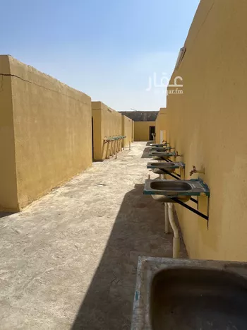 عمارة للإيجار في شارع يوسف بن أبي الشكر, حي الرمال, مدينة الرياض, منطقة الرياض صورة 2