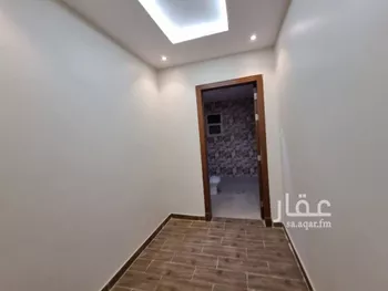 فيلا للبيع في شارع يعقوب بن أبي الفضل, حي عكاظ, مدينة الرياض, منطقة الرياض صورة 2
