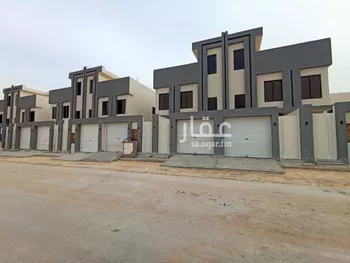 دور للبيع في شارع راجح بن قتادة, حي عكاظ, مدينة الرياض, منطقة الرياض صورة 2
