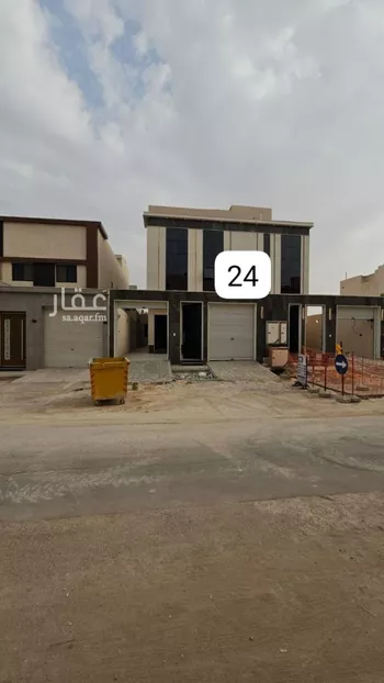 دور للبيع في شارع رفاعه بن شداد, حي طويق, مدينة الرياض, منطقة الرياض