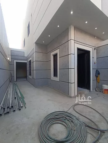 دور للبيع في شارع يثرب, حي شبرا, مدينة الرياض, منطقة الرياض صورة 3