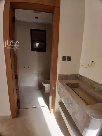 دور للبيع في شارع راعي القاع, حي عكاظ, مدينة الرياض, منطقة الرياض صورة 3