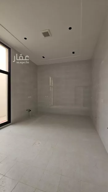 فيلا للبيع في شارع الفتح بن الحجاج, حي العريجاء الأوسط, مدينة الرياض, منطقة الرياض صورة 5