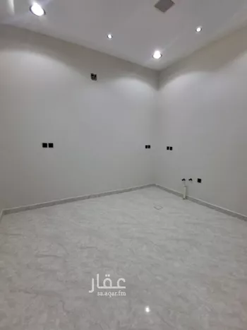 دور للبيع في شارع ابن سبرة, حي العوالي, مدينة الرياض, منطقة الرياض صورة 4