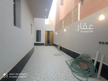 فيلا للبيع في شارع رقم 343, حي ظهرة لبن, مدينة الرياض, منطقة الرياض صورة 2