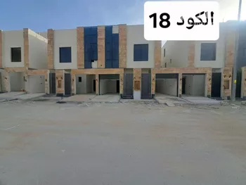 دور للبيع في شارع حسن الفخري, حي عكاظ, مدينة الرياض, منطقة الرياض