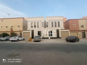 فيلا للبيع في شارع رقم 343, حي ظهرة لبن, مدينة الرياض, منطقة الرياض صورة 3