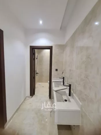 دور للبيع في شارع خيمر, حي عكاظ, مدينة الرياض, منطقة الرياض صورة 3