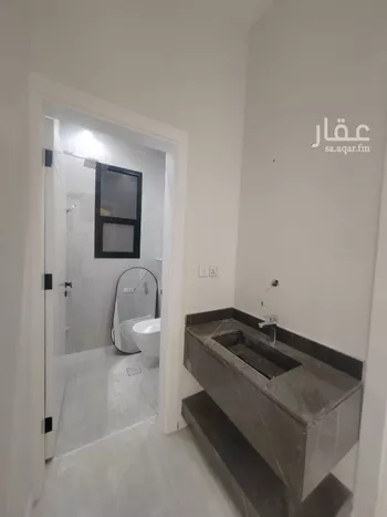فيلا للبيع في شارع بلاط الشهداء, حي السويدي, مدينة الرياض, منطقة الرياض صورة 5