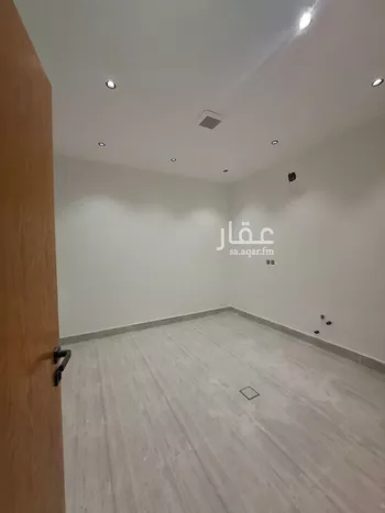 دور للبيع في شارع محمد بن أحمد بيري, حي طويق, مدينة الرياض, منطقة الرياض صورة 3