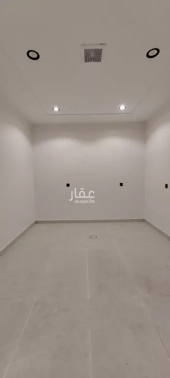 دور للبيع في حي عكاظ, مدينة الرياض, منطقة الرياض صورة 2