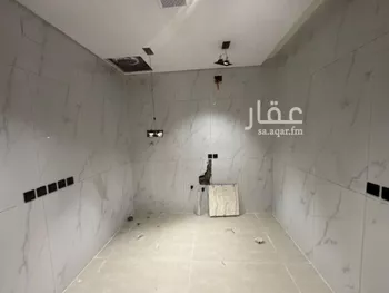 فيلا للبيع في شارع حسين الأبريقي, حي عكاظ, مدينة الرياض, منطقة الرياض صورة 3