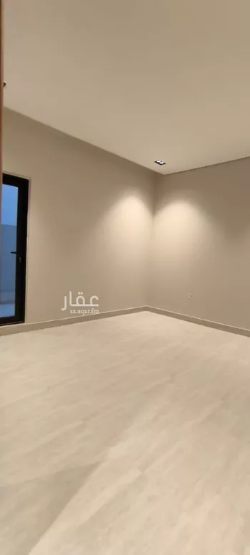 فيلا للبيع في شارع إبراهيم بن فتوح العقيلي, حي الرمال, مدينة الرياض, منطقة الرياض صورة 2