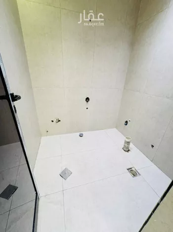 دور للبيع في شارع العمرة, حي الجنادرية, مدينة الرياض, منطقة الرياض صورة 5