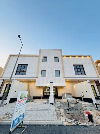 دور للبيع في شارع اسيوط, حي المونسية, مدينة الرياض, منطقة الرياض صورة 3