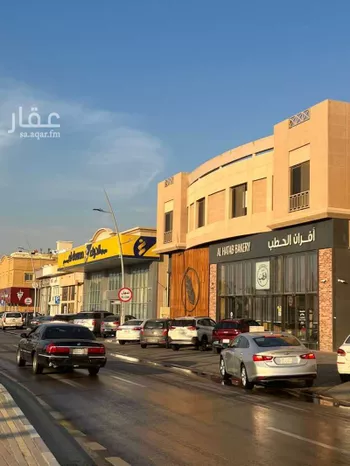 عمارة للبيع في شارع عثمان بن عفان, حي النزهة, مدينة الدمام, المنطقة الشرقية صورة 3