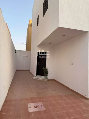 فيلا للإيجار في شارع عشيرة, حي حطين, مدينة الرياض, منطقة الرياض صورة 2