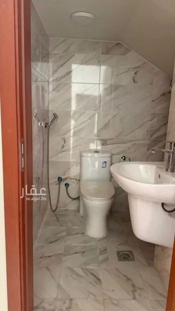 فيلا للإيجار في شارع 18أ ، حي الاسكان الشمالي ، الدمام ، الدمام صورة 4