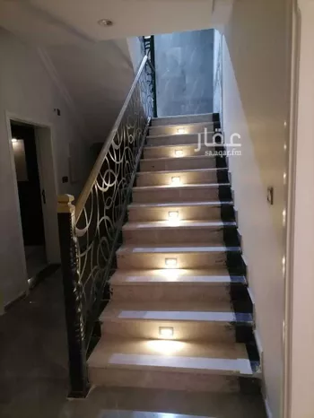فيلا للبيع في شارع وديعة بن عمرو بن الجهني, حي وادي مذينب, مدينة المدينه المنوره, منطقة المدينة المنورة صورة 3