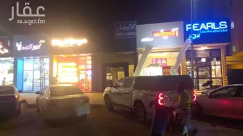 محل للإيجار في شارع 1773741, حي النهضة, مدينة بريده, منطقة القصيم صورة 2