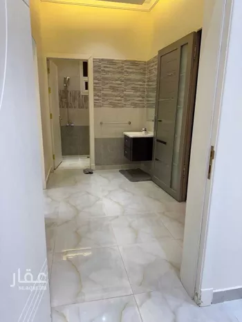 فيلا للإيجار في شارع الخيالة, حي الياسمين, مدينة الرياض, منطقة الرياض صورة 5