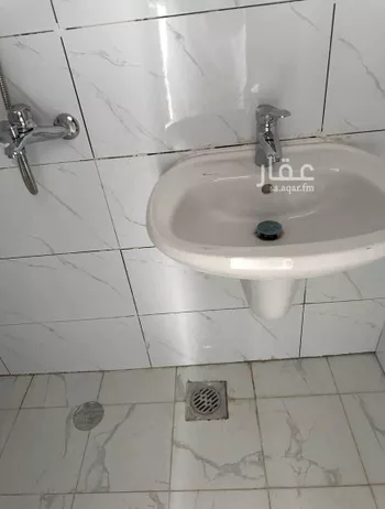 غرفة للإيجار في شارع البوابه ، حي الإسكان الجنوبي ، الدمام ، الدمام صورة 2