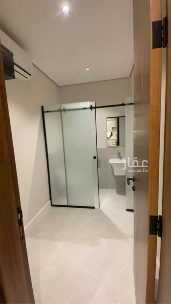 دور للإيجار في شارع صدر الدين الشافعي, حي القيروان, مدينة الرياض, منطقة الرياض صورة 4