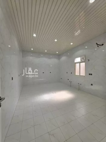 فيلا للبيع في شارع شط القاعة ، حي المحالة ، لعصان ، منطقة عسير صورة 3