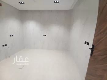 فيلا للبيع في شارع إسماعيل القيسي, حي عكاظ, مدينة الرياض, منطقة الرياض صورة 5