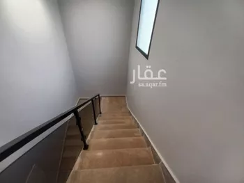 فيلا للبيع في شارع إسماعيل القيسي, حي عكاظ, مدينة الرياض, منطقة الرياض صورة 4